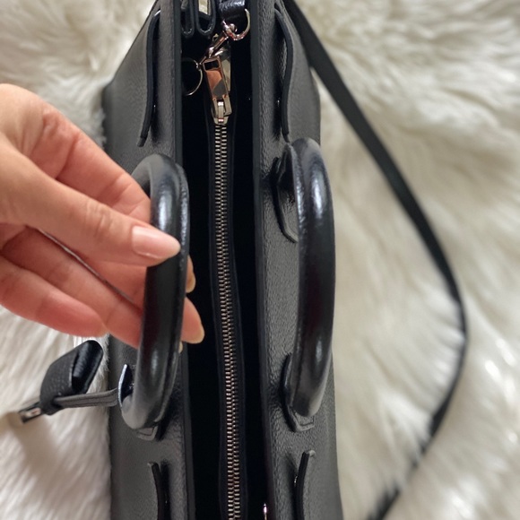 Ysl - Picture 4 of 4